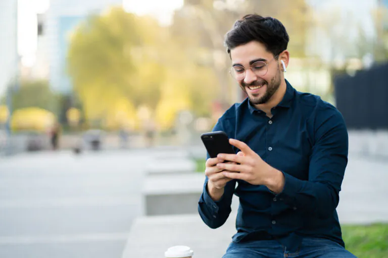 How to create a personalized app for your company